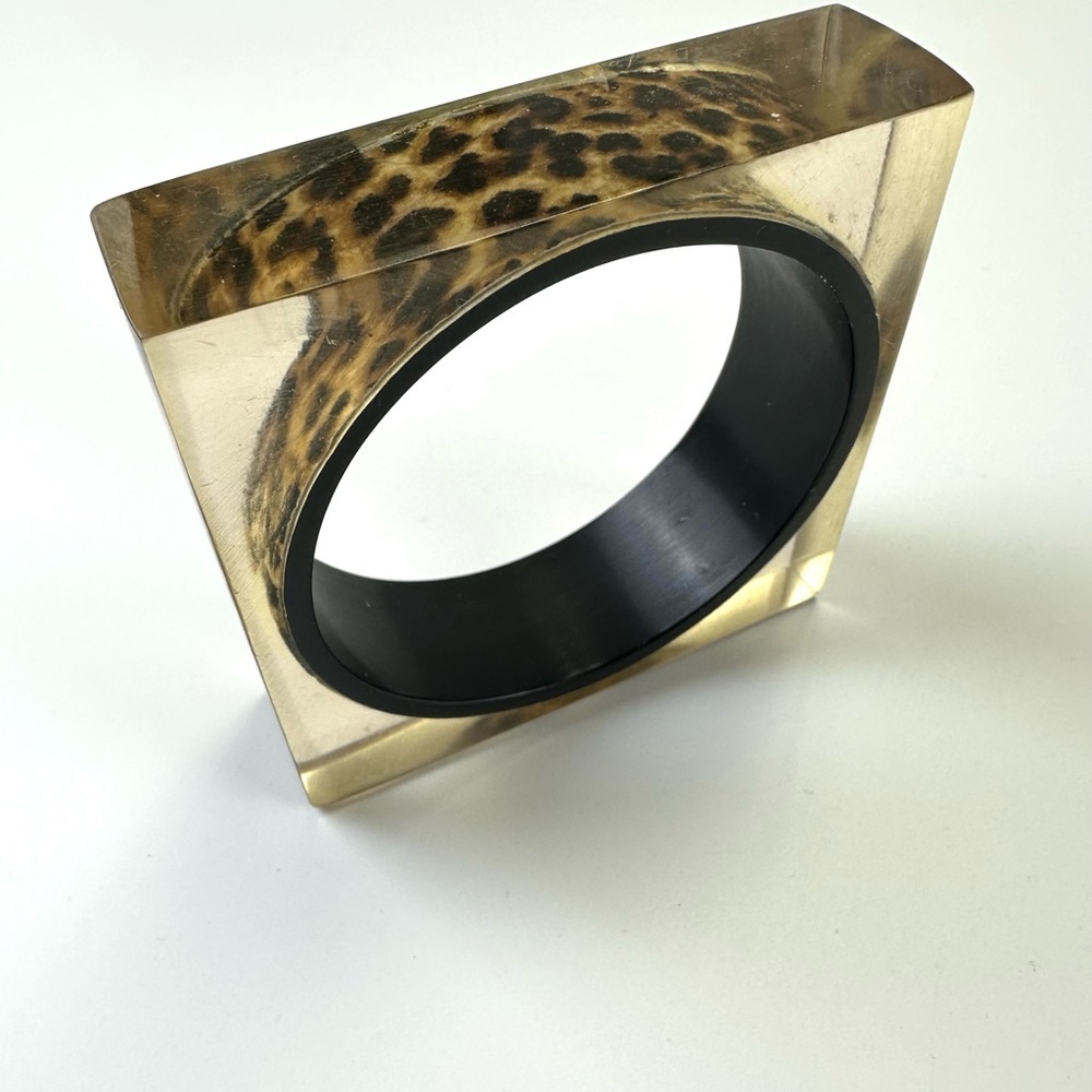 Statement bangle Lucite leopard bracelet Avant Garde Animal print square round
